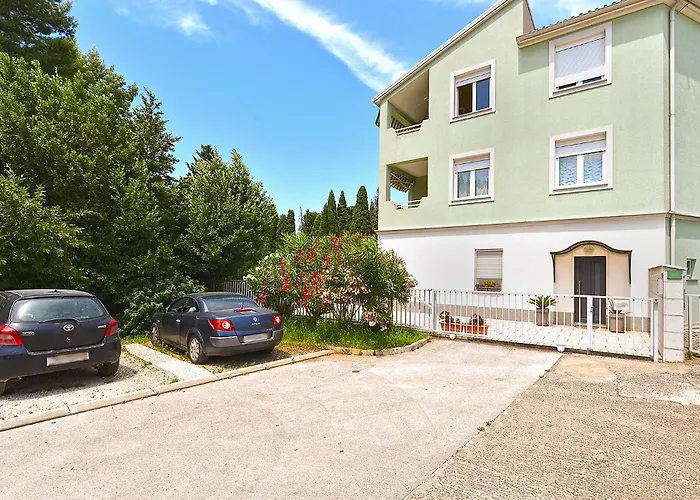 Karolina 2343 Apartamento Pula